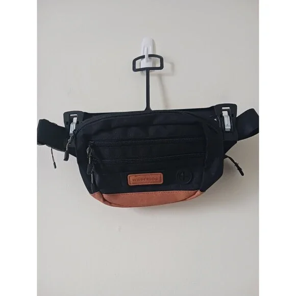 Wilderdog Dog Treat Pouch Fanny Black Utility Pack - Picture 1 of 8